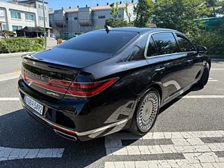 GENESIS G90 2020