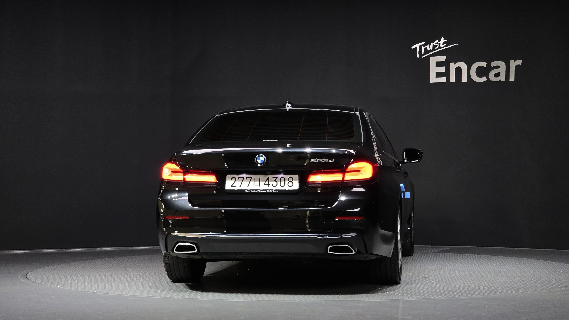BMW 5-SERIES G30 2020