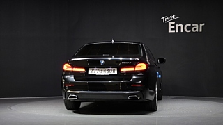 BMW 5-SERIES G30 2020