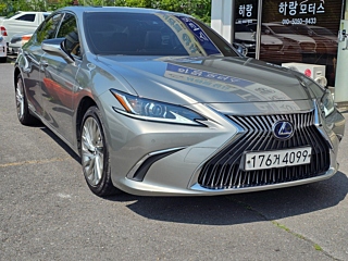 LEXUS ES300H 2021