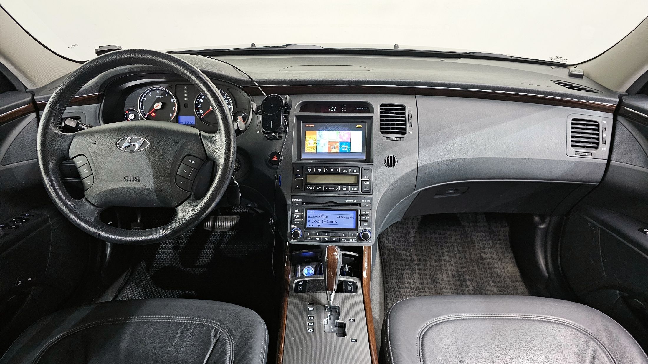 HYUNDAI GRANDEUR NEW LUXURY 2009