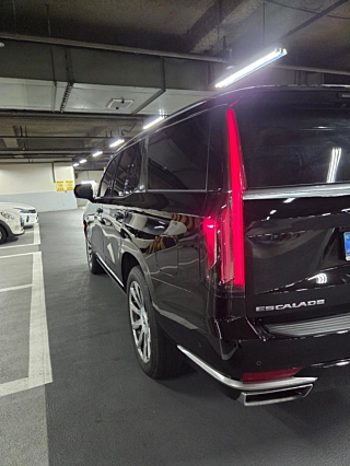 CADILLAC ESCALADE  5 GENERATION 6.2 2022