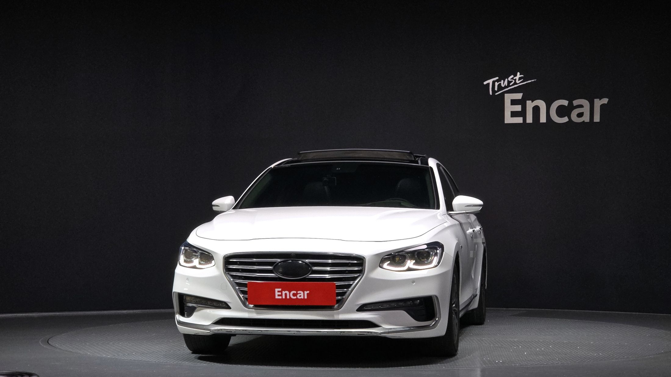 HYUNDAI GRANDEUR IG HYBRID 2018