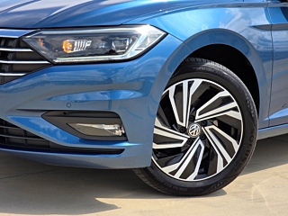 VOLKSWAGEN JETTA 2020