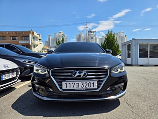 HYUNDAI GRANDEUR IG 2017