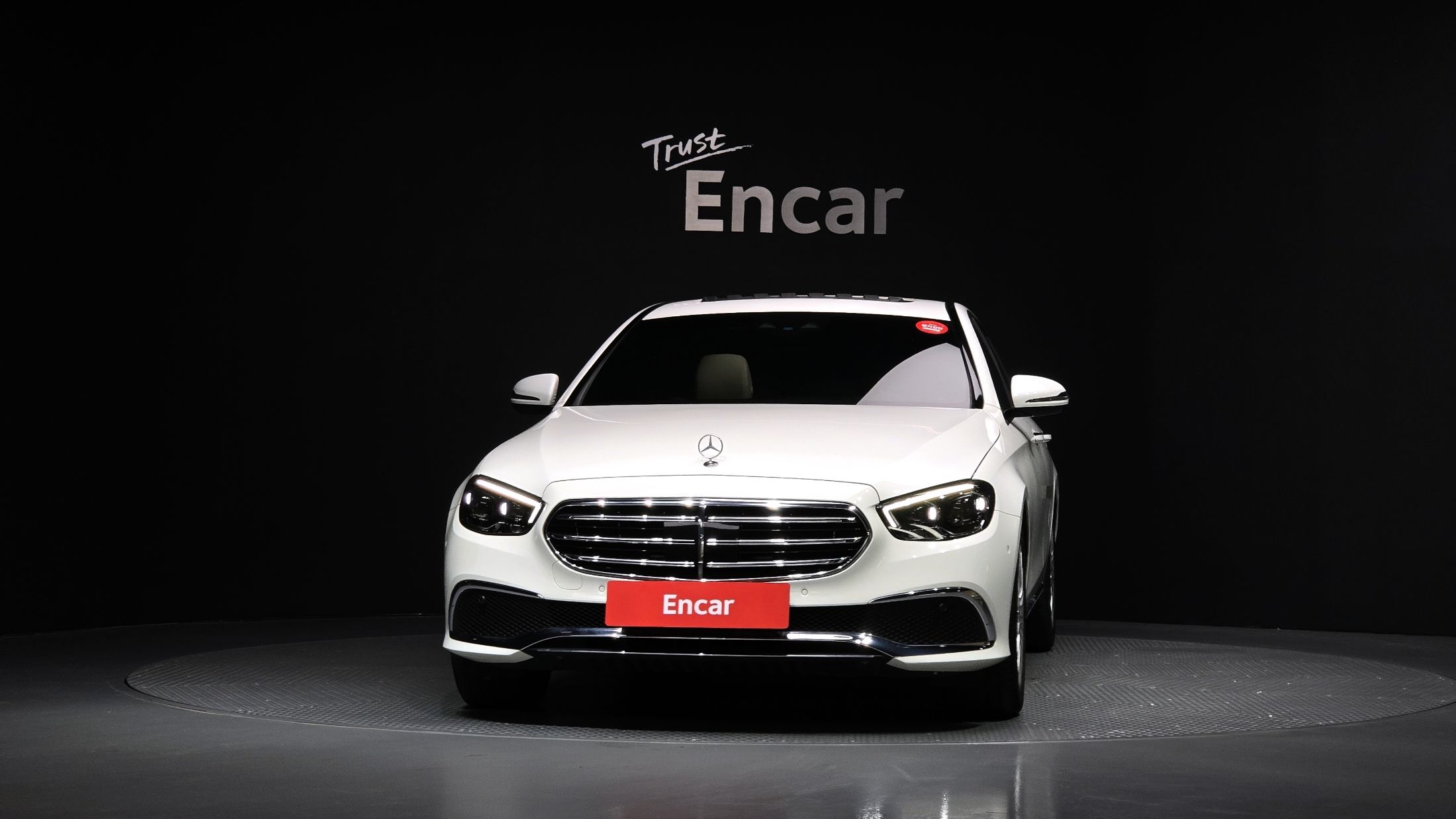 MERCEDES BENZ E-CLASS W213 2020