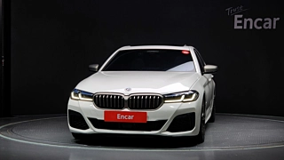 BMW 5-SERIES G30 2022
