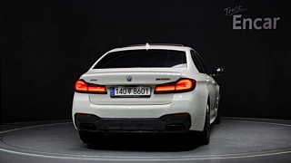 BMW 5-SERIES G30 2022