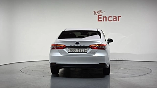 TOYOTA CAMRY XV70 2020