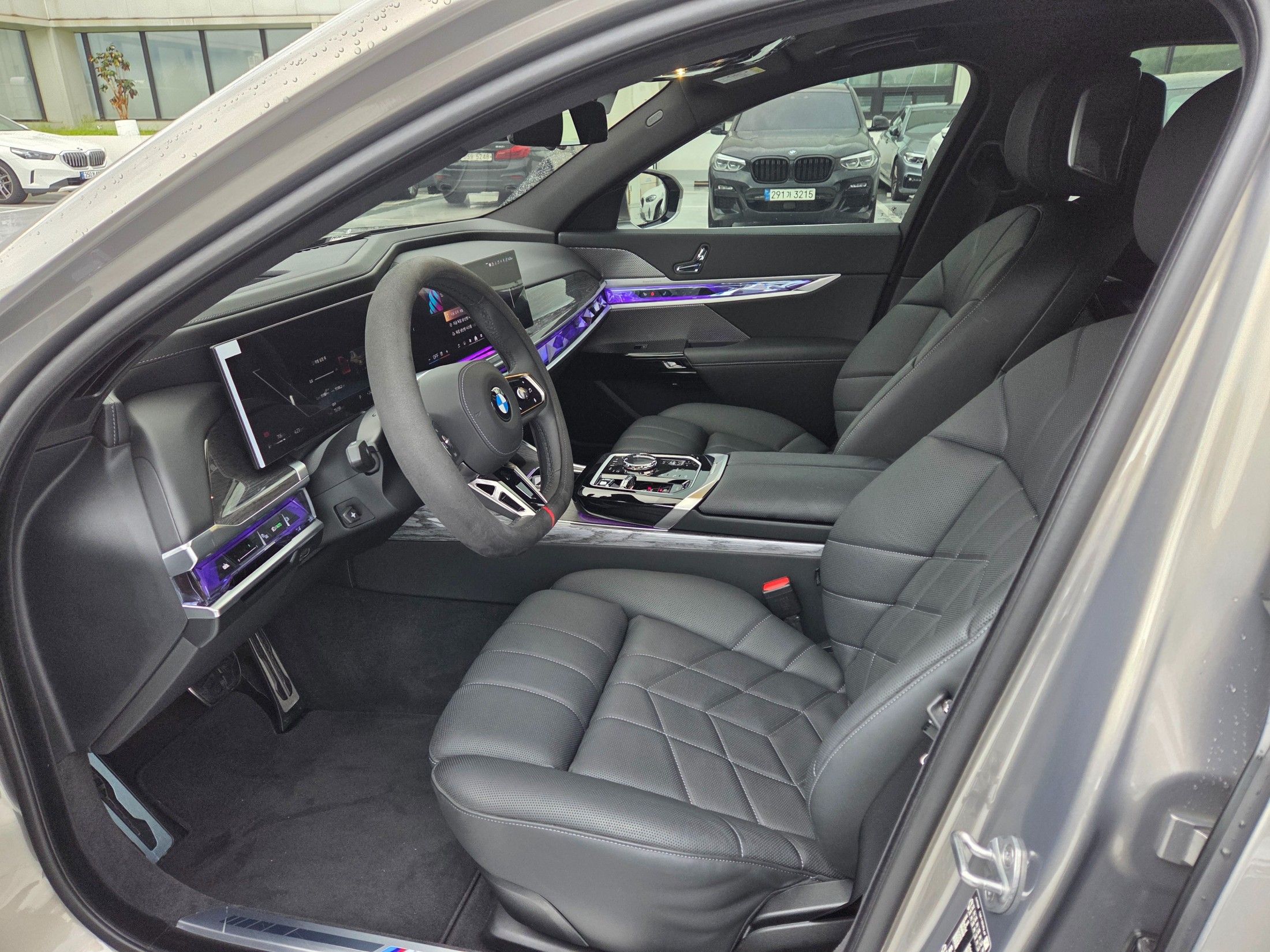 BMW 7-SERIES G70 2024