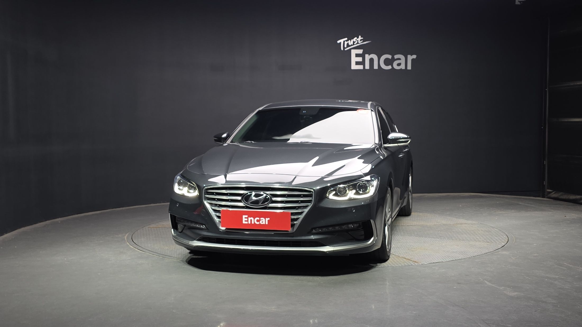 HYUNDAI GRANDEUR IG 2017