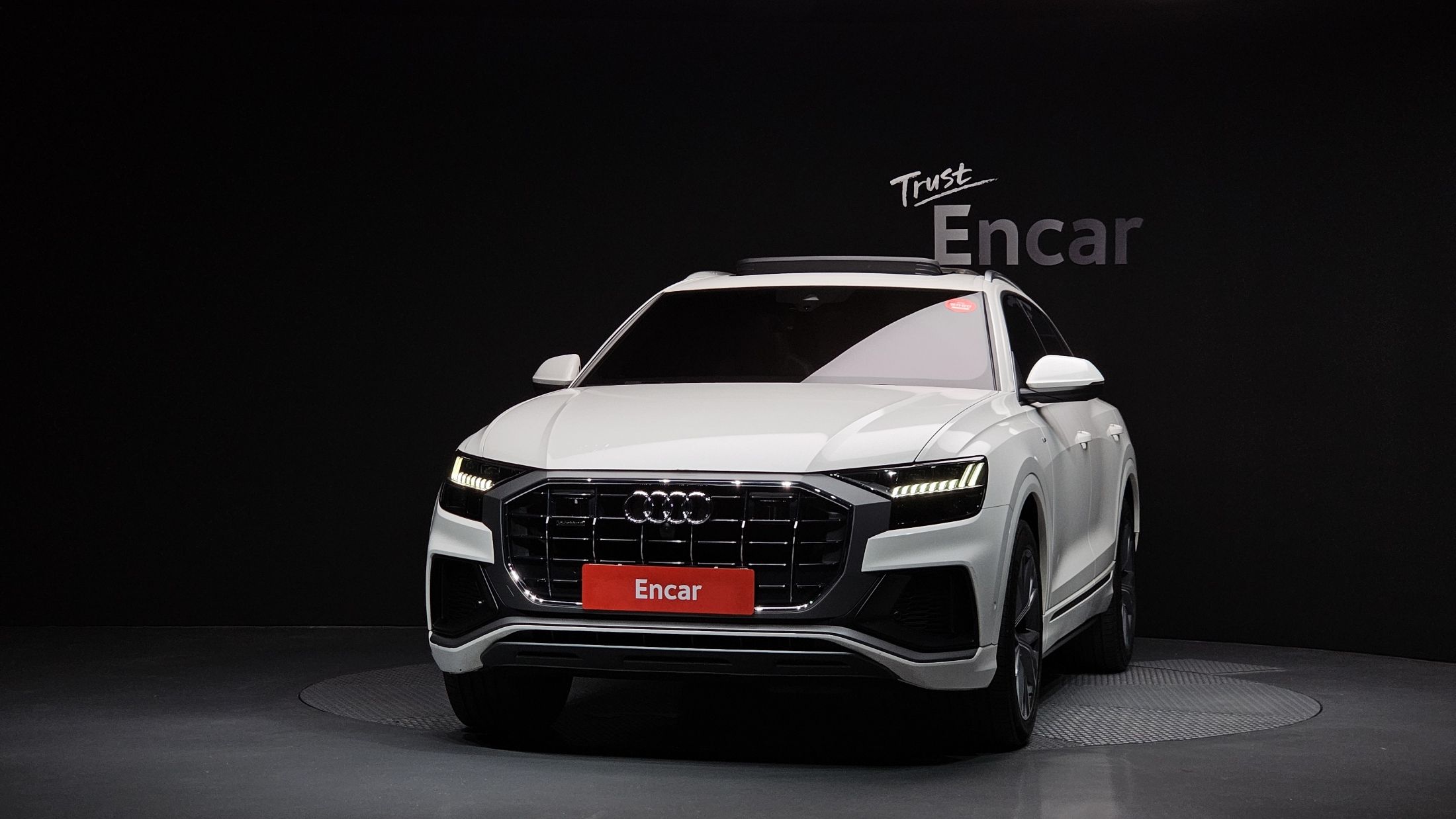 AUDI Q8 4M 2021