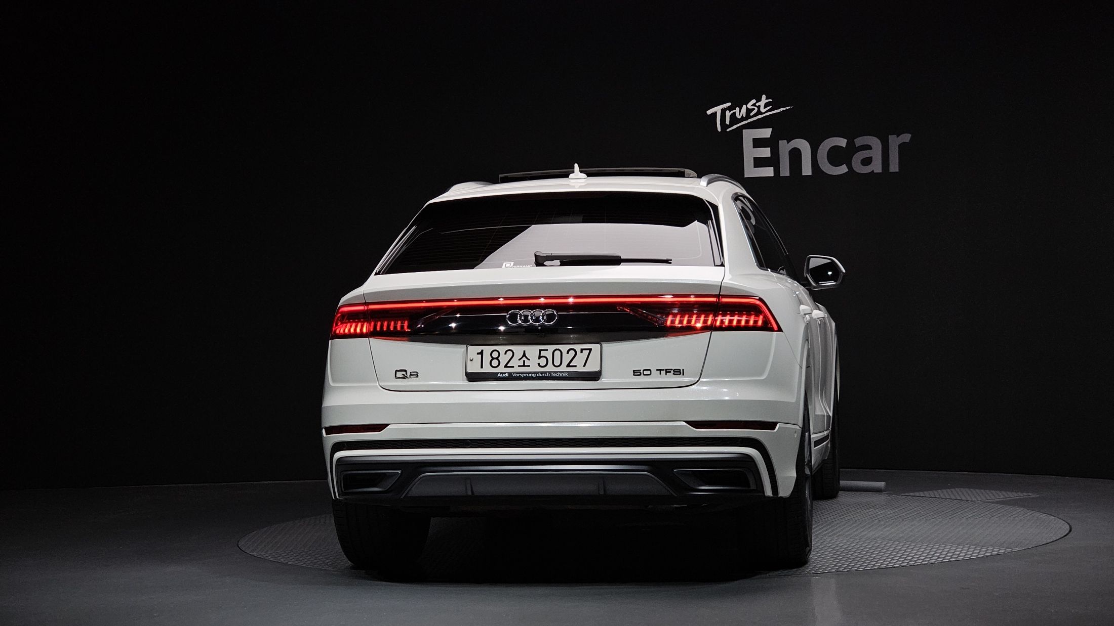 AUDI Q8 4M 2021