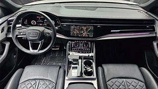 AUDI Q8 4M 2021