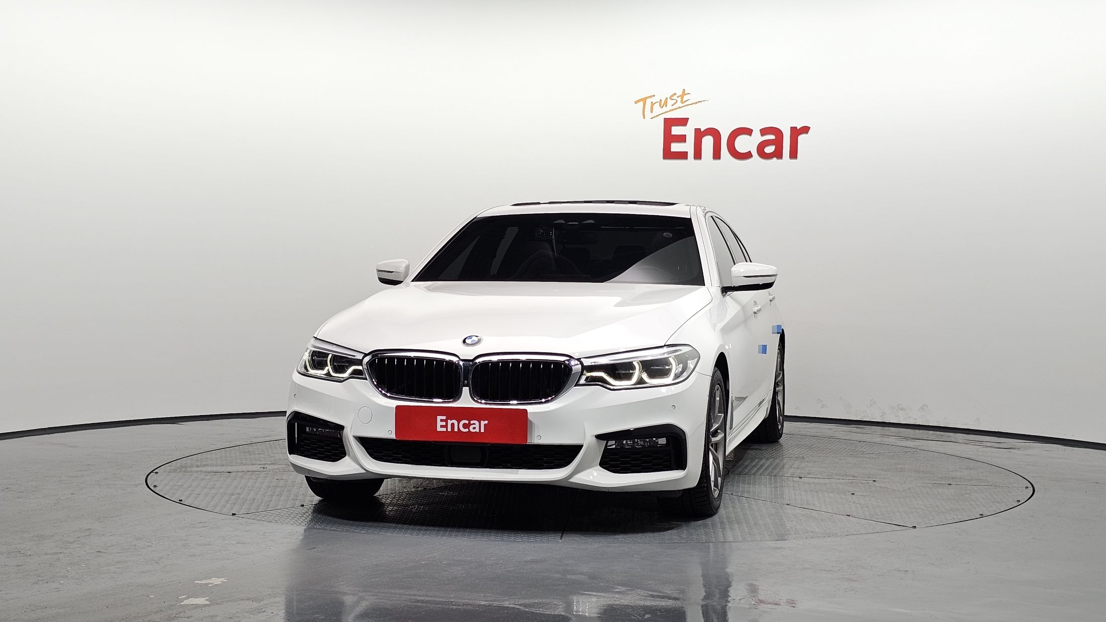 BMW 5-SERIES G30 2018