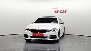 BMW 5-SERIES G30 2018