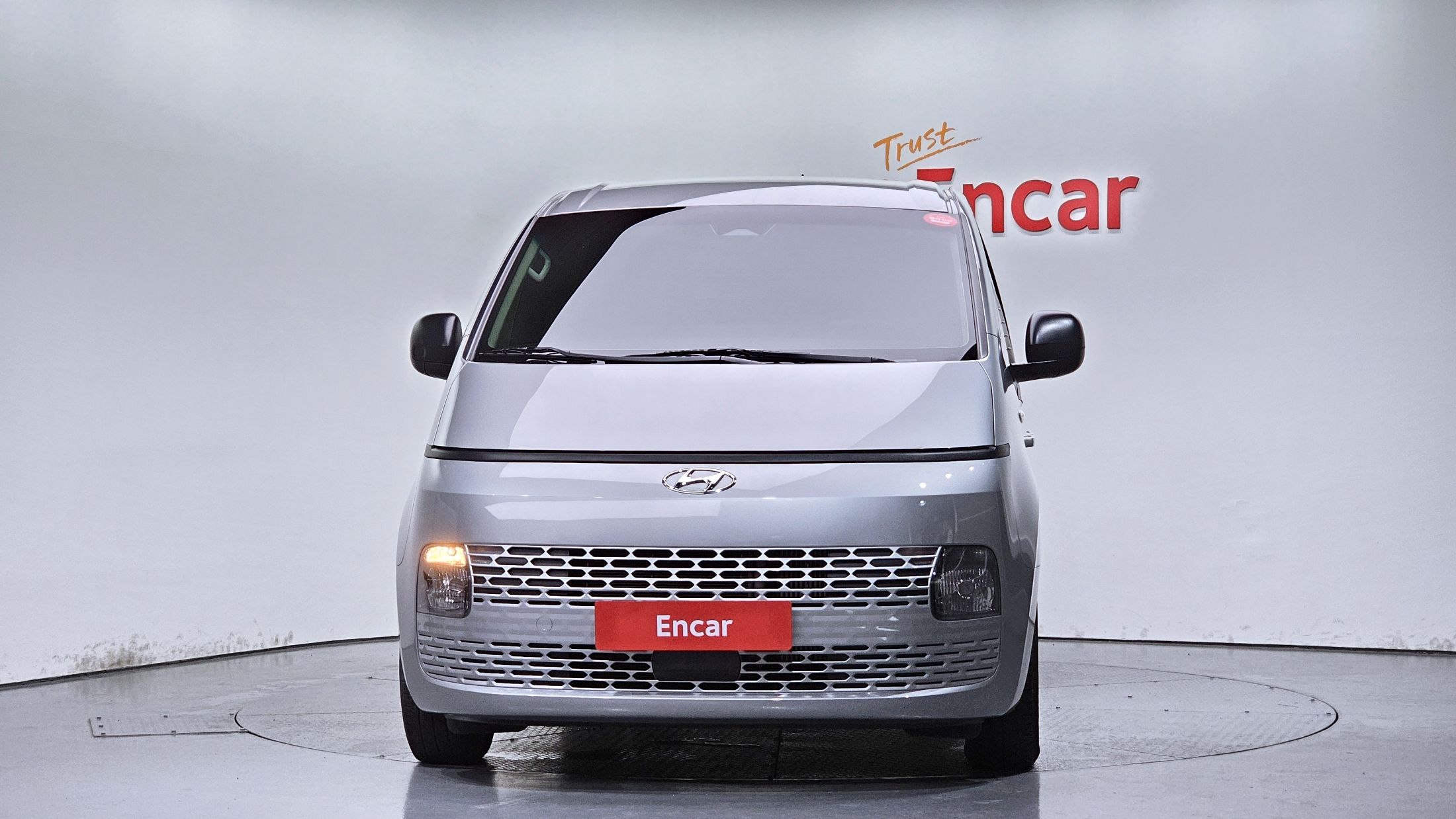 HYUNDAI STARIA 2021