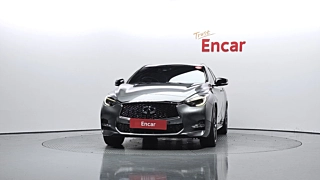 INFINITI Q30 2017