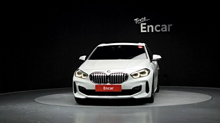 BMW 1-SERIES F40 2024