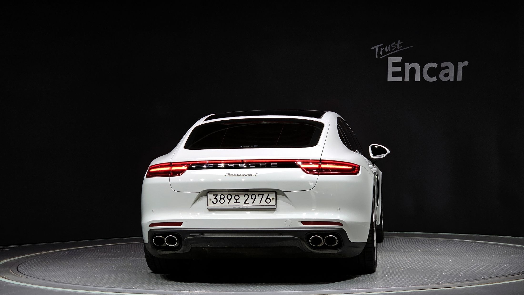 PORSCHE PANAMERA 971 2019