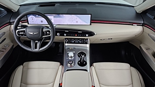 GENESIS GV70 2025