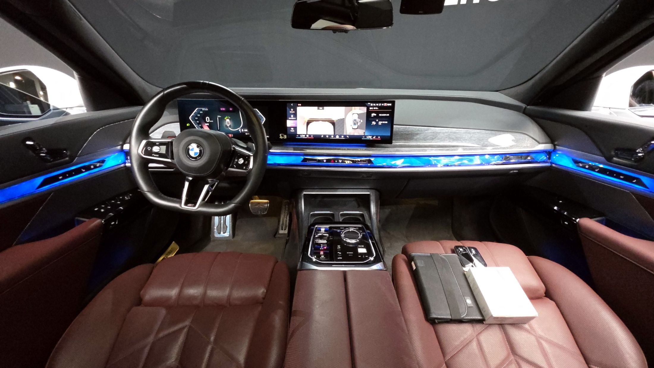 BMW 7-SERIES G70 2022