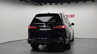 BMW X7 G07 2022