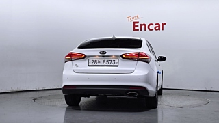 KIA K3 2016