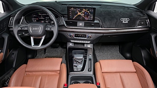 AUDI Q5 FY 2022