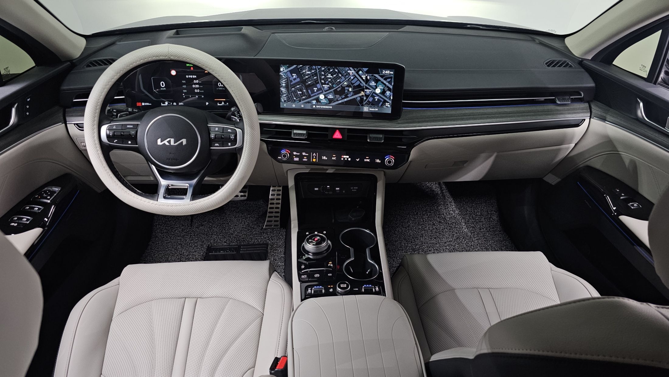 KIA K5 2025
