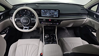 KIA K5 2025