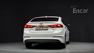 HYUNDAI AVANTE AD 2016