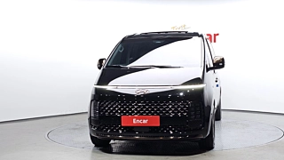 HYUNDAI STARIA 2023