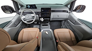 HYUNDAI STARIA 2023