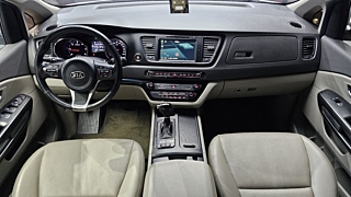 KIA CARNIVAL 2016