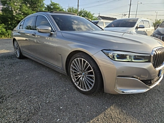 BMW 7-SERIES G11 2021