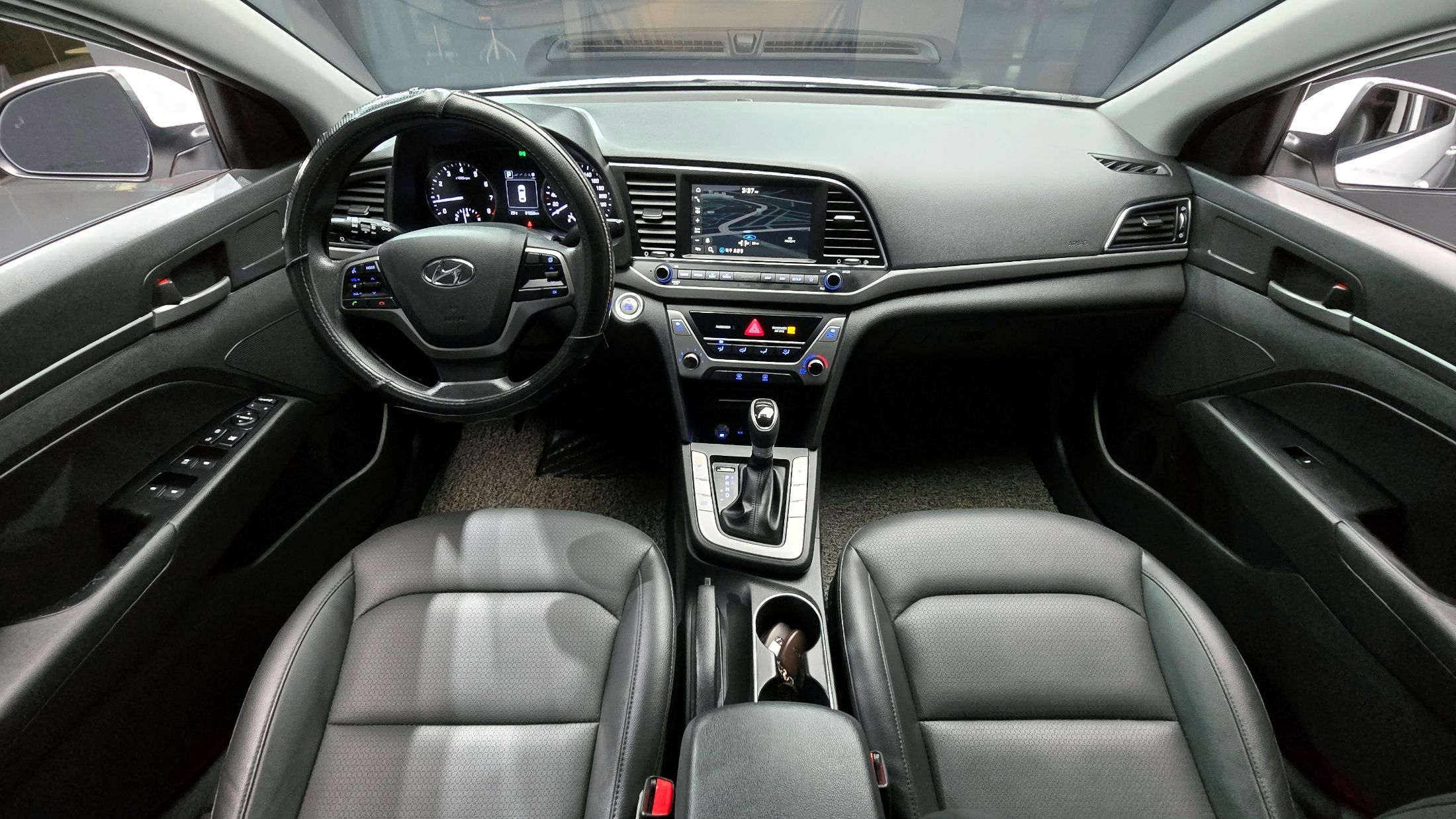 HYUNDAI AVANTE AD 2017