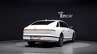 HYUNDAI GRANDEUR HYBRID GN7 2023