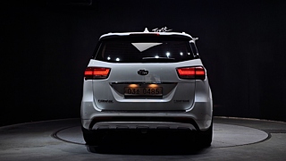 KIA CARNIVAL 2016