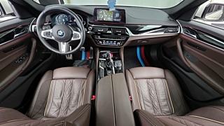 BMW 5-SERIES G30 2018