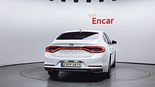 HYUNDAI GRANDEUR IG 2018
