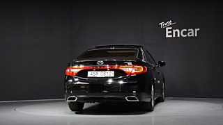 HYUNDAI GRANDEUR HG 2016