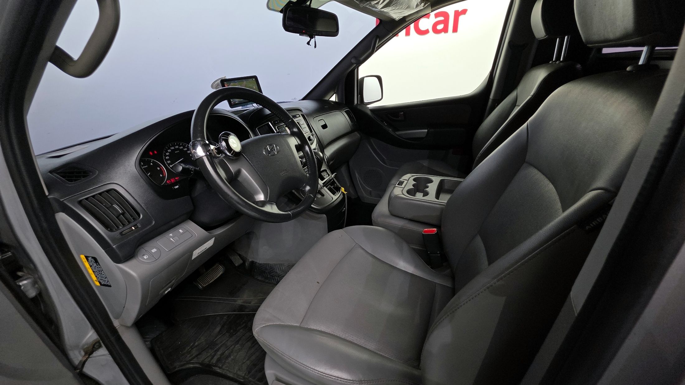 HYUNDAI STAREX GRAND 2019