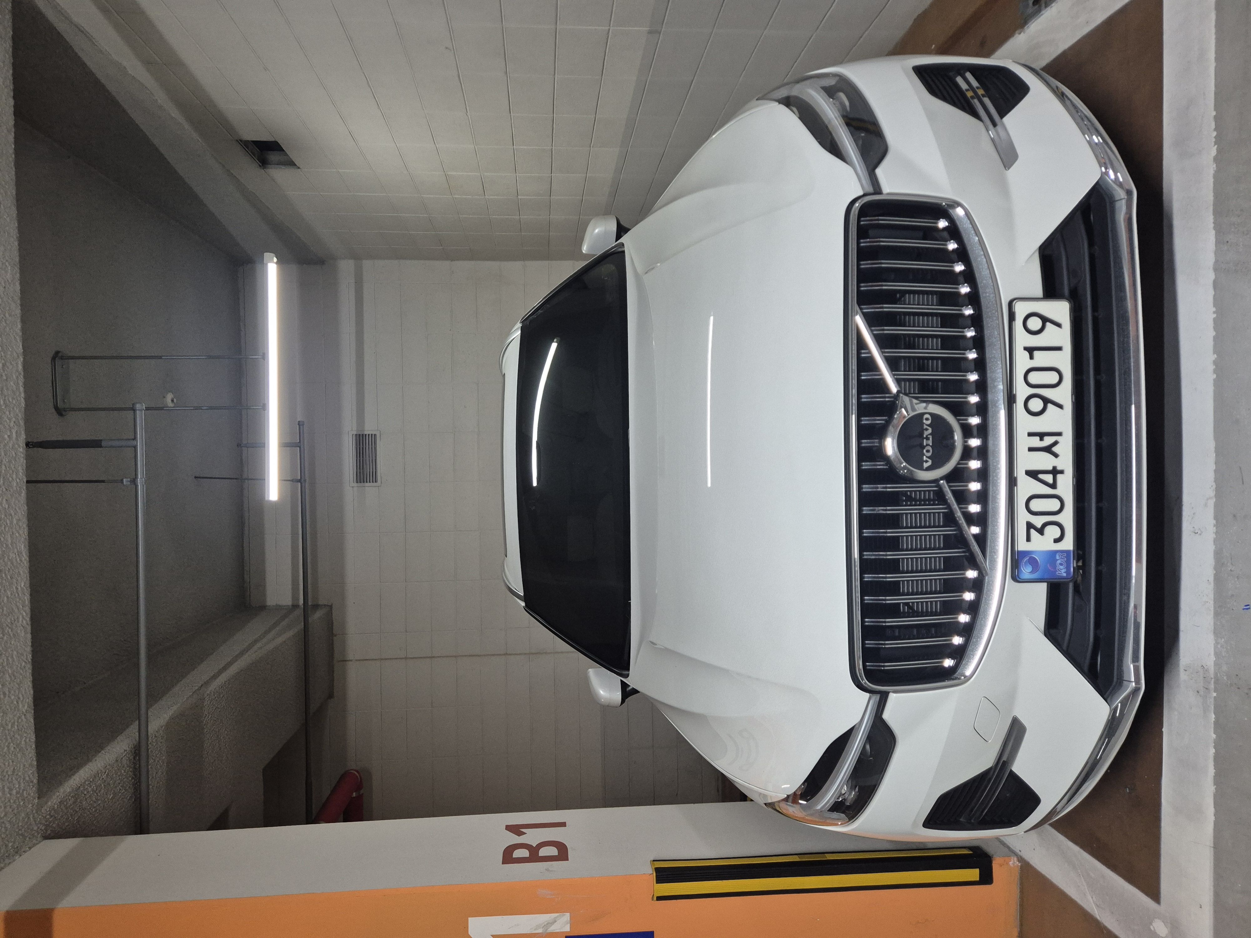 VOLVO XC60 2022