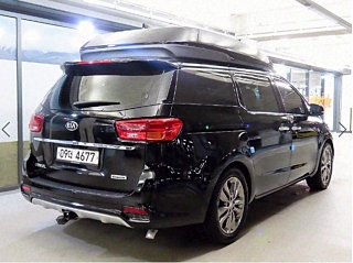 KIA CARNIVAL 2018