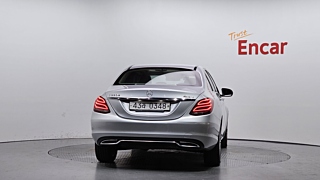 MERCEDES BENZ C-CLASS W205 2016