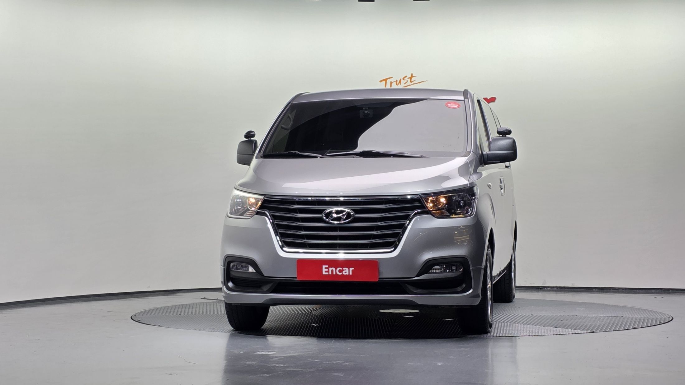 HYUNDAI STAREX GRAND 2020
