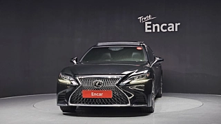 LEXUS LS500 2019