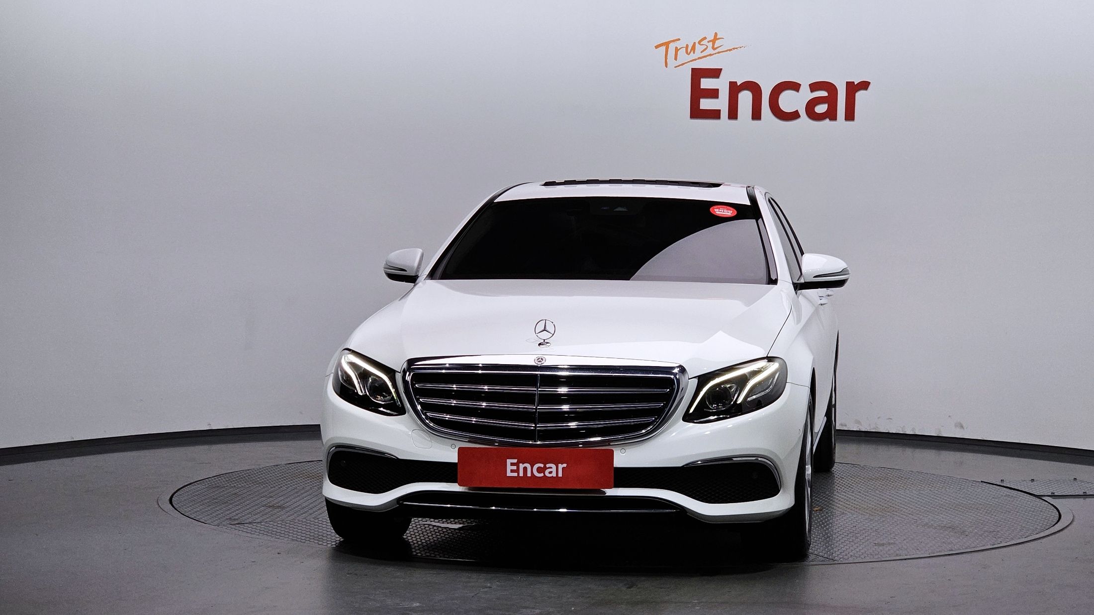 MERCEDES BENZ E-CLASS W213 2020