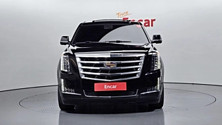 CADILLAC ESCALADE 2017